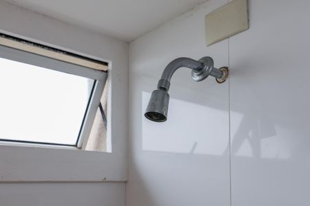 Apartamento à venda com 84m², 1 quarto e 2 vagasBanheiro da Suíte