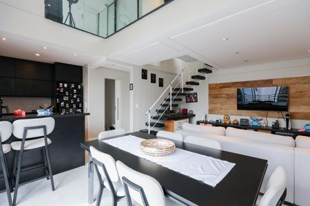 Apartamento à venda com 84m², 1 quarto e 2 vagasSala