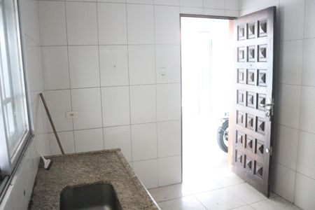 Casa para alugar com 70m², 1 quarto e 2 vagasCozinha