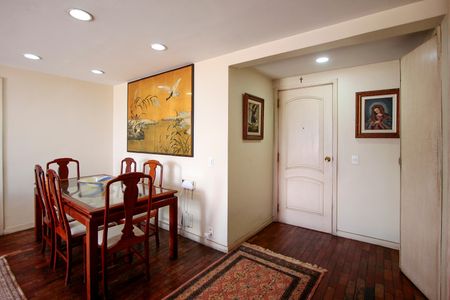 Apartamento para alugar com 4 quartos, 275m² em Barra da Tijuca, Rio de Janeiro