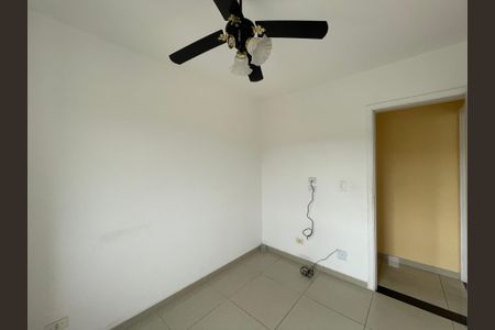 Quarto 1 de apartamento para alugar com 2 quartos, 47m² em Jardim Rosalina, Cotia