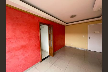 Sala de apartamento para alugar com 2 quartos, 47m² em Jardim Rosalina, Cotia