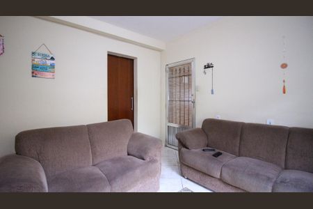 Casa à venda com 2 quartos, 200m² em Jardim Sapopemba, São Paulo