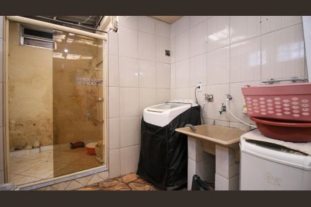 Casa à venda com 200m², 2 quartos e 3 vagas