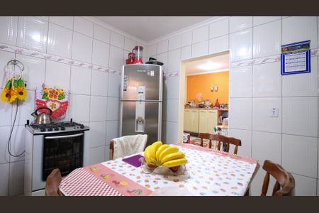 Casa à venda com 200m², 2 quartos e 3 vagas