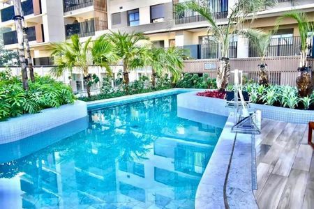 Apartamento para alugar com 40m², 1 quarto e sem vaga Apartamento para alugar com 40m², 1 quarto e sem vagaÁrea comum - Piscina