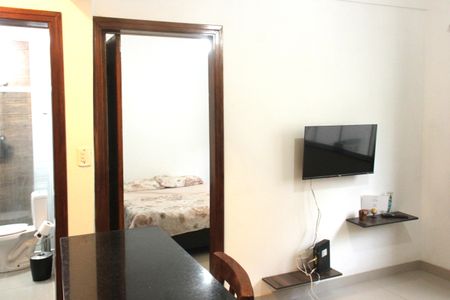 Sala de apartamento para alugar com 1 quarto, 33m² em Boqueirão, Santos