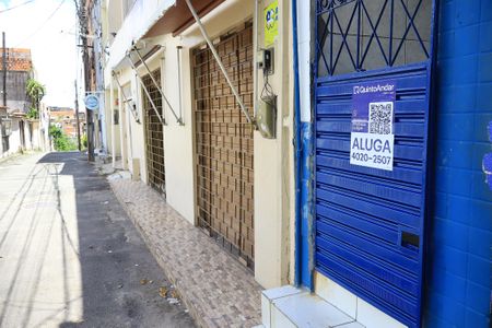plaquinha de casa para alugar com 1 quarto, 48m² em Mussurunga, Salvador