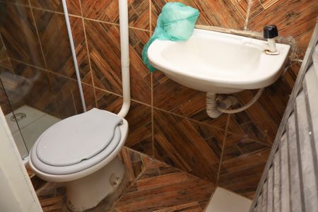 Casa para alugar com 48m², 1 quarto e sem vagaBanheiro