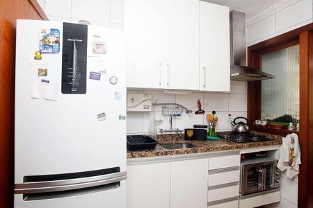Apartamento à venda com 89m², 2 quartos e 1 vagaCozinha + Área de Serviço