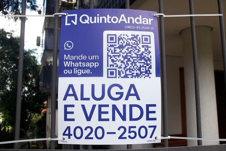 Apartamento à venda com 89m², 2 quartos e 1 vagaPlaquinha