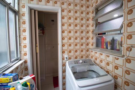 Apartamento à venda com 69m², 2 quartos e 1 vaga Apartamento à venda com 69m², 2 quartos e 1 vagaÁrea de Serviço