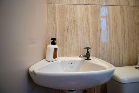 Apartamento à venda com 69m², 2 quartos e 1 vaga Apartamento à venda com 69m², 2 quartos e 1 vagaBanheiro de serviço