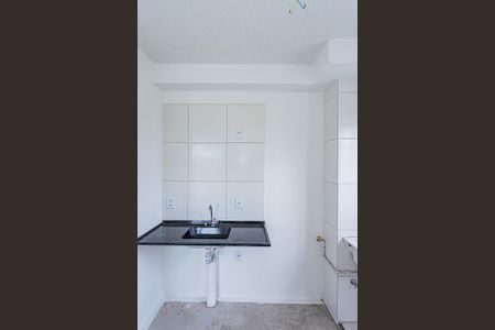 Apartamento à venda com 39m², 2 quartos e sem vaga Apartamento à venda com 39m², 2 quartos e sem vagaSala, cozinha e área de serviço
