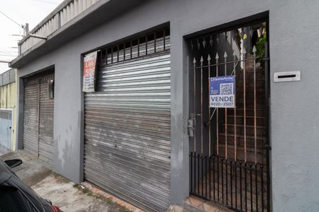 Casa à venda com 190m², 3 quartos e 6 vagasFachada