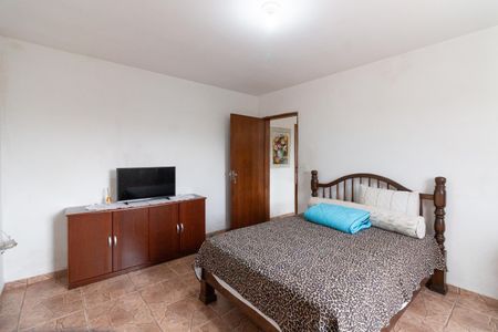 Casa à venda com 190m², 3 quartos e 6 vagasQuarto 1