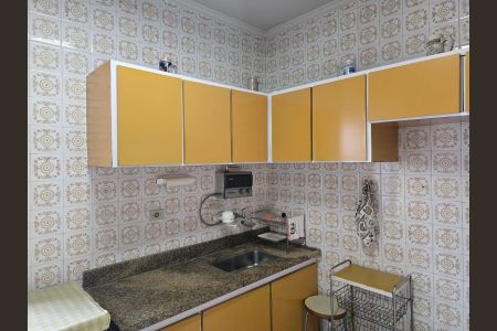 Apartamento para alugar com 125m², 2 quartos e 1 vagaCozinha 