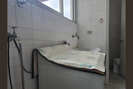 Apartamento para alugar com 125m², 2 quartos e 1 vagaÁrea de Serviço