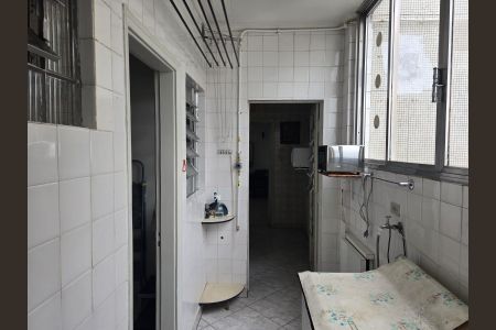 Apartamento para alugar com 125m², 2 quartos e 1 vagaÁrea de Serviço