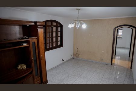 Casa à venda com 253m², 4 quartos e 5 vagasSala