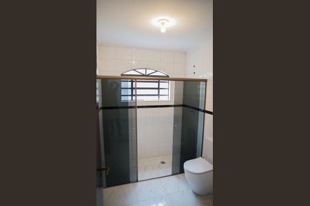 Casa à venda com 253m², 4 quartos e 5 vagasbanheiro 3