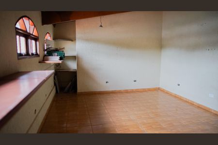 Casa à venda com 253m², 4 quartos e 5 vagasQuartinho piso superior