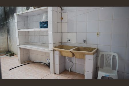 Casa à venda com 253m², 4 quartos e 5 vagasQuintal