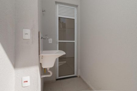 Apartamento para alugar com 77m², 2 quartos e 1 vaga Apartamento para alugar com 77m², 2 quartos e 1 vagaÁrea de Serviço