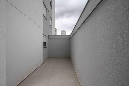 Quintal de apartamento para alugar com 2 quartos, 77m² em Vila Independencia, São Paulo