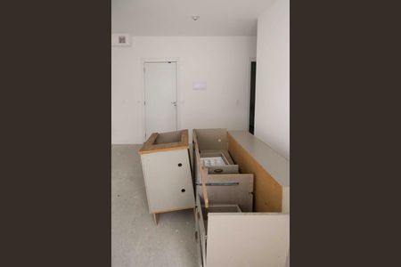 Apartamento para alugar com 77m², 2 quartos e 1 vagaSala