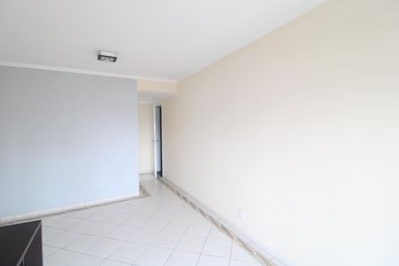 Sala de apartamento para alugar com 3 quartos, 61m² em Jardim Anhanguera, São Paulo