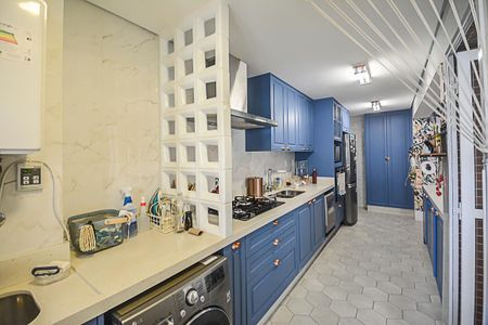Apartamento à venda com 127m², 3 quartos e 2 vagasCozinha e Área de Serviço