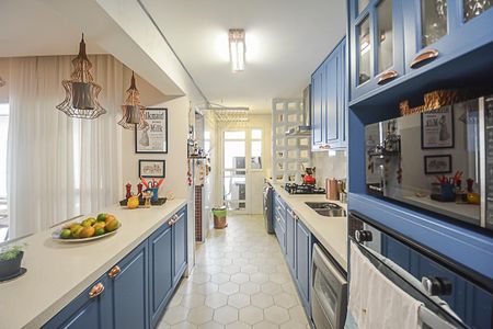 Apartamento à venda com 127m², 3 quartos e 2 vagasCozinha e Área de Serviço