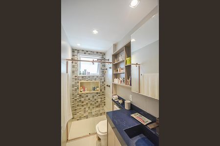 Apartamento à venda com 127m², 3 quartos e 2 vagasBanheiro da Suíte 2