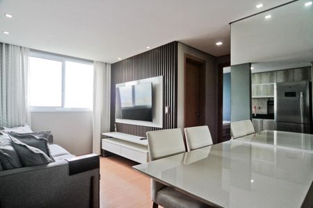 Sala de apartamento para alugar com 2 quartos, 49m² em Jardim Iris, São Paulo