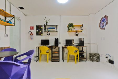Apartamento para alugar com 49m², 2 quartos e 1 vaga Apartamento para alugar com 49m², 2 quartos e 1 vagaSalão de jogos