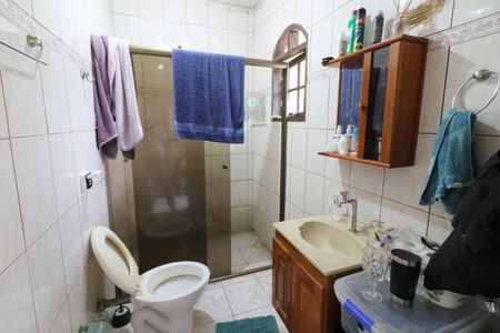 Casa à venda com 211m², 4 quartos e 2 vagasBanheiro da Suíte 1