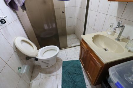 Casa à venda com 211m², 4 quartos e 2 vagasBanheiro da Suíte 1