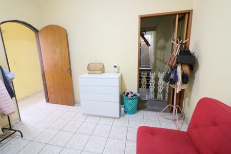 Casa à venda com 211m², 4 quartos e 2 vagasQuarto 2