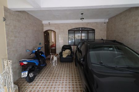 Casa à venda com 211m², 4 quartos e 2 vagasGaragem