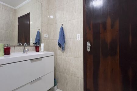 Banheiro 2 de casa à venda com 3 quartos, 150m² em Jardim Bom Clima, Guarulhos