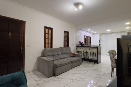 Casa à venda com 150m², 3 quartos e 2 vagasSala 2