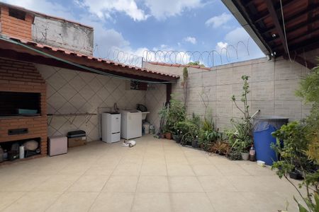 Casa à venda com 150m², 3 quartos e 2 vagasÁrea de Serviço