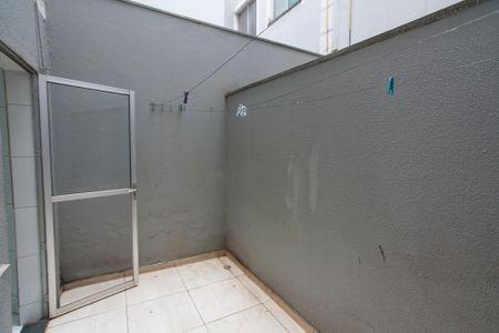 Apartamento para alugar com 52m², 2 quartos e 1 vaga Apartamento para alugar com 52m², 2 quartos e 1 vagaQuintal