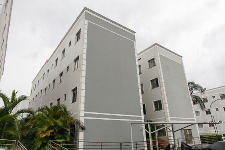 Apartamento para alugar com 52m², 2 quartos e 1 vaga Apartamento para alugar com 52m², 2 quartos e 1 vagaFachada do Bloco