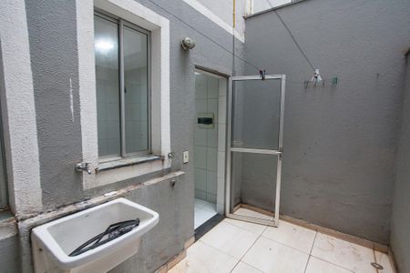 Apartamento para alugar com 52m², 2 quartos e 1 vaga Apartamento para alugar com 52m², 2 quartos e 1 vagaQuintal