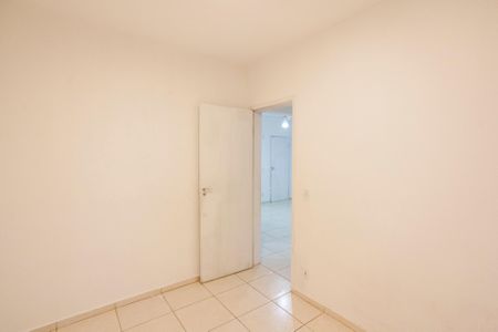 Quarto 1 de apartamento para alugar com 2 quartos, 52m² em Shopping Park, Uberlândia