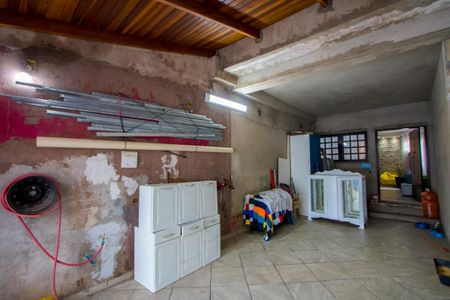 Casa à venda com 240m², 2 quartos e 2 vagasGaragem