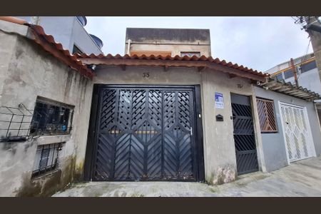 Casa à venda com 240m², 2 quartos e 2 vagasFachada