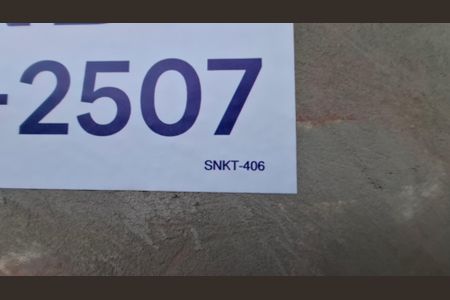 Casa à venda com 240m², 2 quartos e 2 vagasCód plaquinha